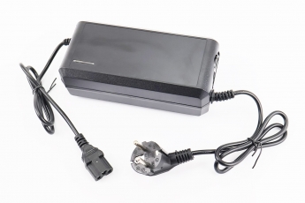 Зарядний пристрій 72V 20Ah (штекерT) TR-4, арт. 210183