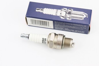 Свічка 2Т W22FSR з резистором M14 L12, арт. 301659