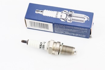Свічка 4Т X24ESRU з резистором, M12 L18, CG/CB/CH250/YP250, арт. 301660