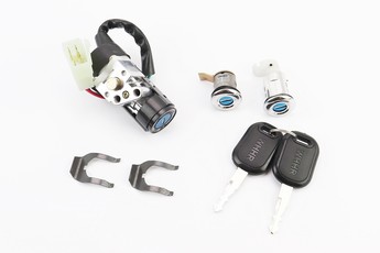 Замки, комплект Active 110cc (запалювання + сидіння тип 5, арт. 320446