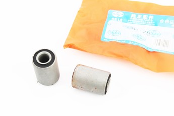 Сайлентблок маятника Delta 23x10x35/33, комплект 2шт, арт. 338832