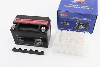 Акумулятор 12V8Ah UTX9-BS кислотний (150х87х105мм), арт. 348205