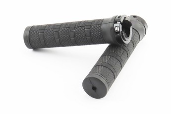 Ручки керма 130мм, з затискачем Lock-On, чорні, арт. 403245