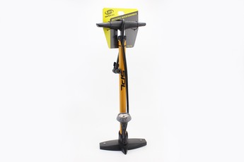 Насос ручний &laquo;підлоговий&laquo; з манометром 160 psi/11 bar, підштуцера Schrader&Presta, жовтий SPM-155P, арт. 407087