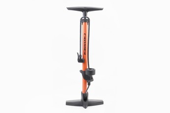 Насос ручний &laquo;підлоговий&laquo; з манометром 160 psi/11 bar, підштуцера Schrader&Presta, помаранчевий LC-3261, арт. 407222