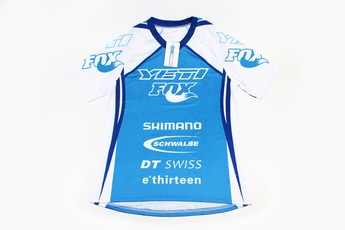 Футболка (Джерсі) чоловіча L=(Polyester 80%/Spandex 20%), короткі рукави, вільний крій, біло-синя, НЕ оригінал, арт. 408147